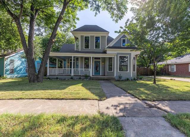 Property at 607 N Dallas St, Ennis, TX 75119, 3 beds, 2.5 baths