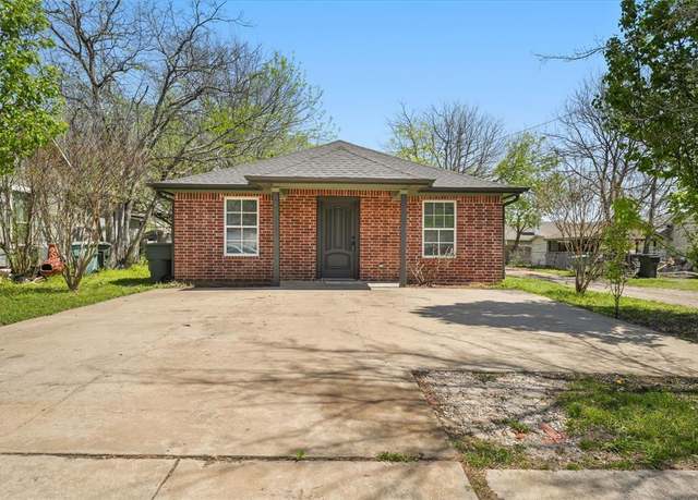 Property at 517 S Vaden St, Sherman, TX 75090, 3 beds, 2 baths