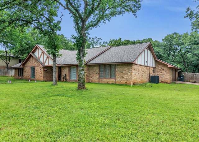 Property at 4701 Basswood Ct, Arlington, TX 76016, 4 beds, 3 baths