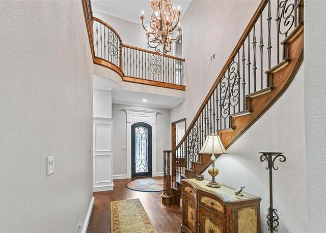 Property at 5061 Copperglen Cir, Colleyville, TX 76034, 3 beds, 3.5 baths