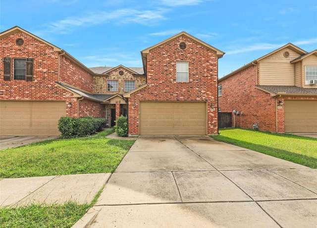 Property at 157 Castleridge Dr Unit B, Little Elm, TX 75068, 3 beds, 2.5 baths