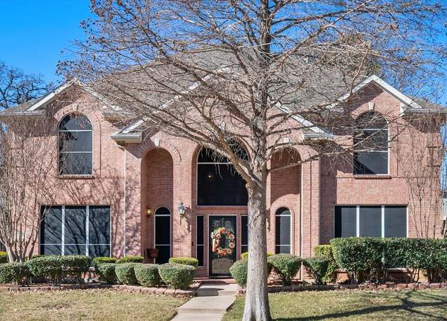 Property at 3207 Essex Dr, Mansfield, TX 76063, 5 beds, 3.5 baths
