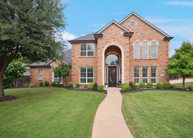 Property at 1220 Forest Hills Dr, Southlake, TX 76092, 5 beds, 4.5 baths