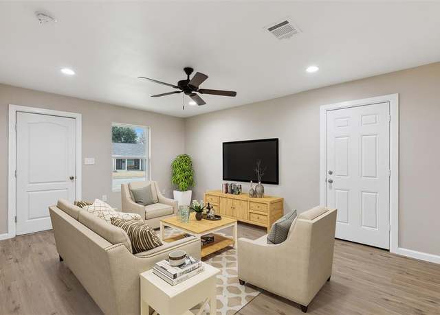 Property at 2612 Mission St, Fort Worth, TX 76109, 2 beds, 1 bath