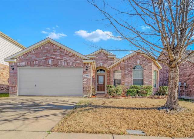 Property at 1016 Camp Verde Dr, Forney, TX 75126, 3 beds, 2 baths