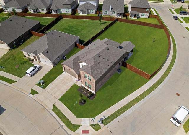 Property at 2201 Hummingbird St, Princeton, TX 75407, 4 beds, 3 baths