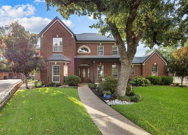 Property at 3 Katie Ct, Mansfield, TX 76063, 4 beds, 4 baths