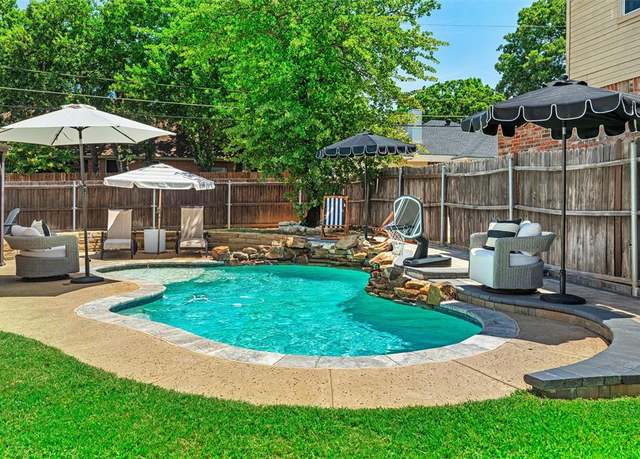 Property at 5605 Chimney Rock Dr, Arlington, TX 76017, 4 beds, 2.5 baths