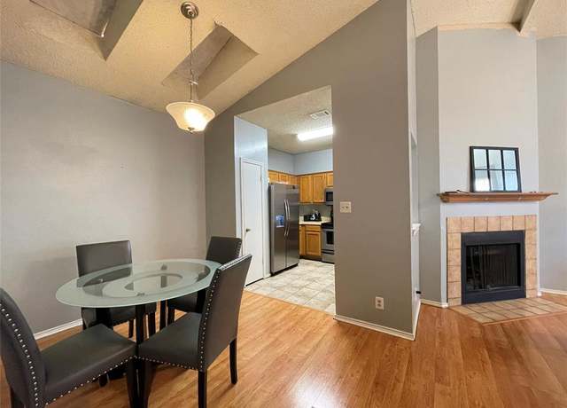 Property at 1127 Sandalwood Ln, Desoto, TX 75115, 3 beds, 2 baths