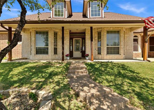 Property at 4031 Burleson Retta Rd, Burleson, TX 76028, 5 beds, 3.5 baths