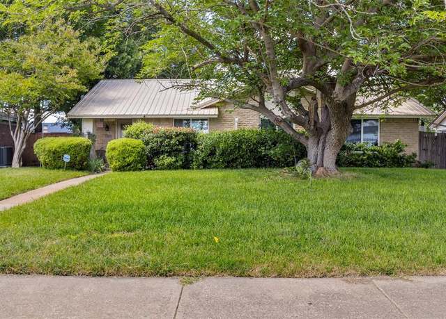 Property at 3529 Hillridge Dr, Plano, TX 75074, 4 beds, 2 baths