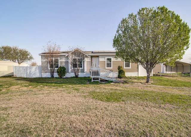 Property at 18041 Reena Dr, Nevada, TX 75173, 3 beds, 2 baths