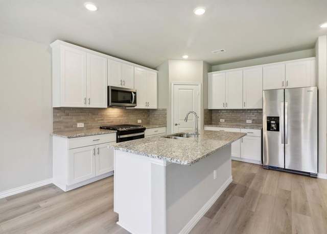 Property at 2313 Lone Star Ln, Seagoville, TX 75159, 4 beds, 3 baths