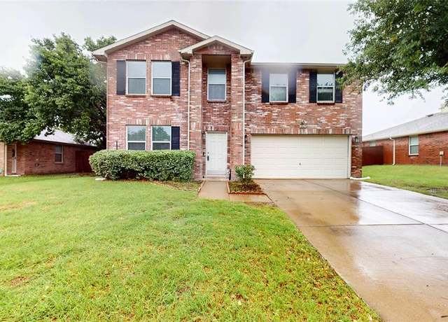Property at 2613 S Wavecrest Ct, Little Elm, TX 75068, 3 beds, 2.5 baths