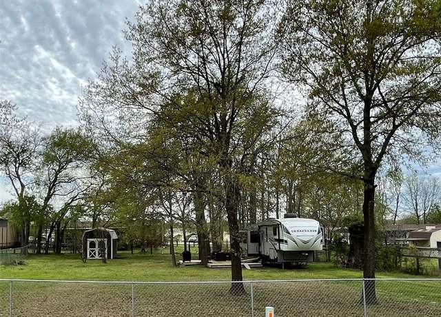 Property at 377 Comanche, Quitman, TX 75783, 2 beds, 1 bath