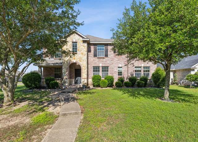 Property at 2605 Eastwood Dr, Lancaster, TX 75134, 5 beds, 2.5 baths