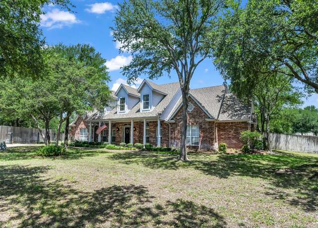 Property at 1514 Greenleaf Ct, Aledo, TX 76008, 4 beds, 3.5 baths