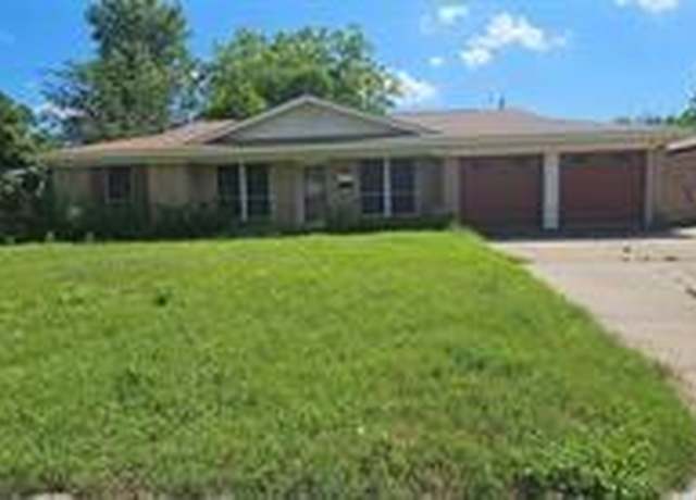 Property at 149 NW Suzanne Ter, Burleson, TX 76028, 5 beds, 3 baths