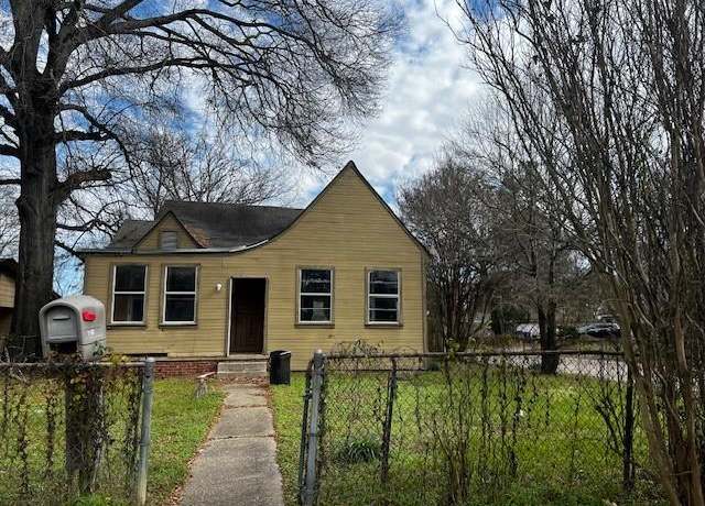 Property at 7051 Suntan St, Shreveport, LA 71108, 3 beds, 1 bath
