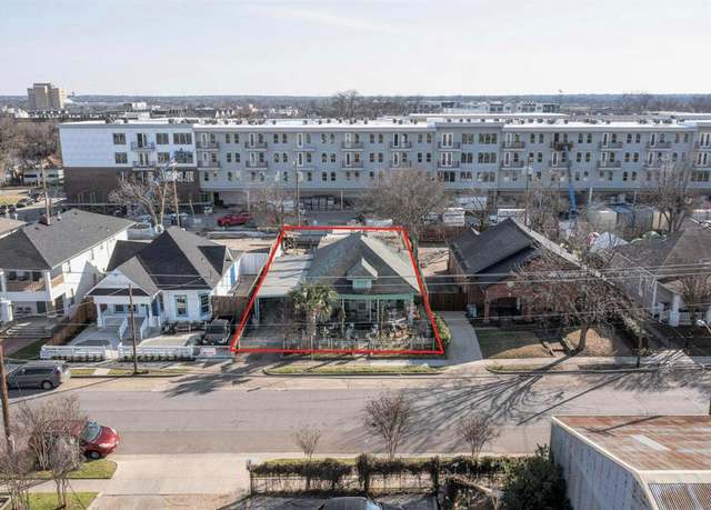 Property at 512 W 7th St, Dallas, TX 75208, 3 beds, 2 baths