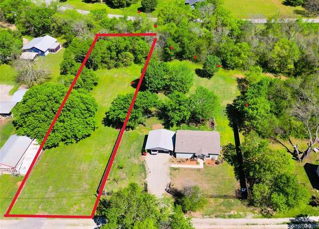 Property at 108 N Cedar St, Ector, TX 75439