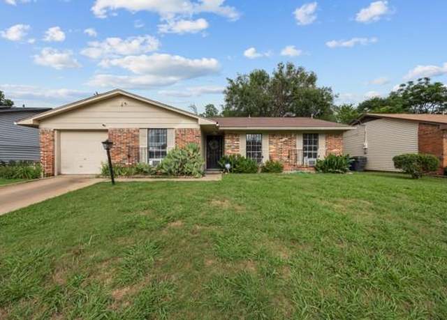 Property at 1732 Ridgedorf Dr, Dallas, TX 75217, 4 beds, 2 baths