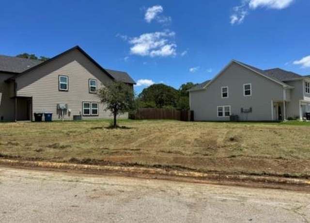 Property at 1000 Layne Dr, Denison, TX 75020