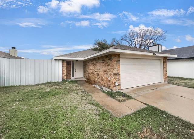 Property at 5409 Knollridge Dr, Garland, TX 75043, 2 beds, 2 baths
