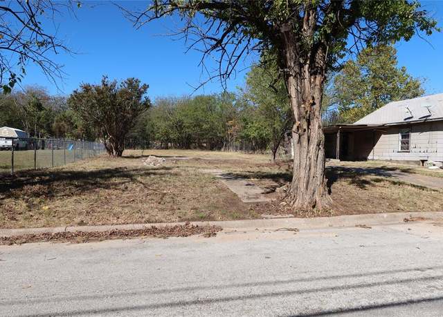 Property at 710 N Mason, Bowie, TX 76230