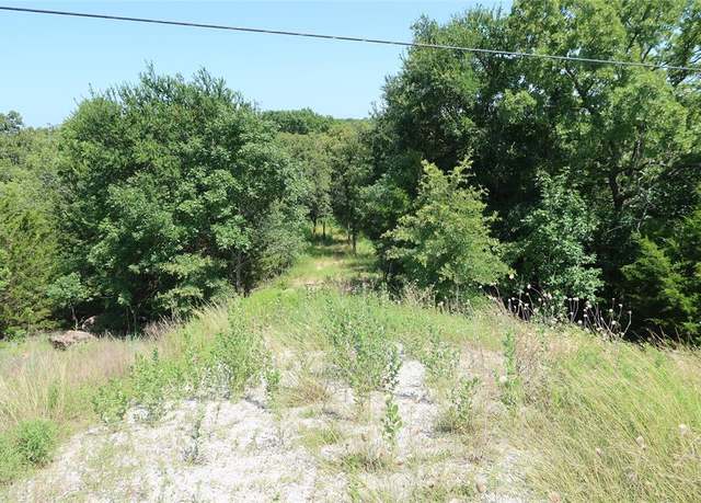 Property at 381 Ranchview Ct, Bowie, TX 76230