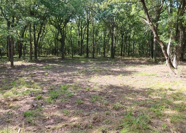 Property at 381 Ranchview Ct, Bowie, TX 76230