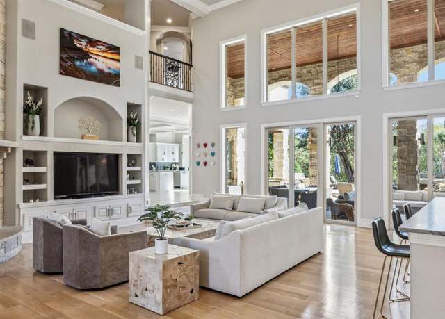 Property at 6800 Rainwood Dr, Plano, TX 75024, 5 beds, 6 baths