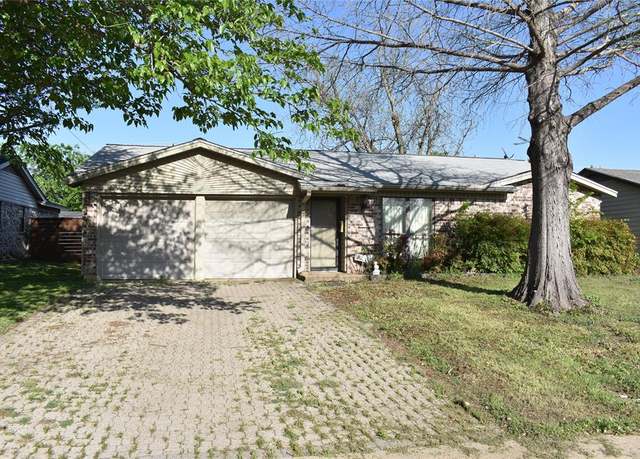 Property at 3214 Cheyenne St, Irving, TX 75062, 3 beds, 2 baths