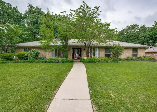 Property at 425 Headlee St, Denton, TX 76201, 4 beds, 3 baths