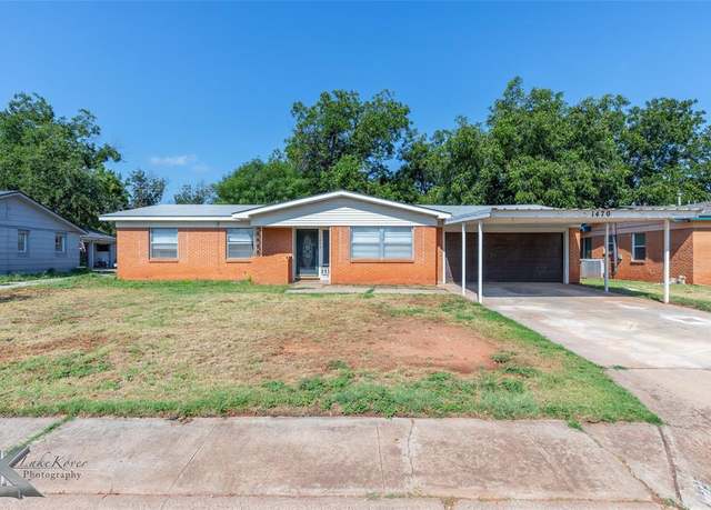 Property at 1470 Beechwood Ln, Abilene, TX 79601, 3 beds, 2 baths