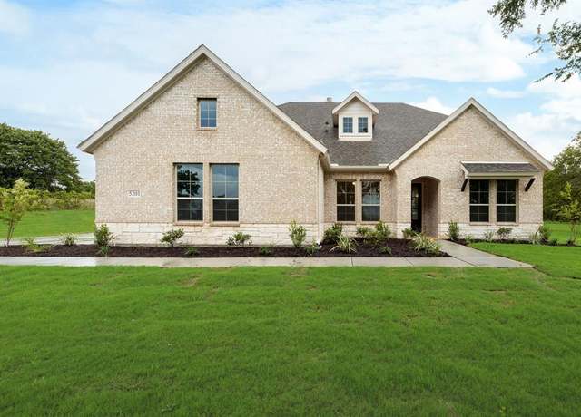Property at 5201 Terrific Ln, Alvarado, TX 76009, 5 beds, 4 baths