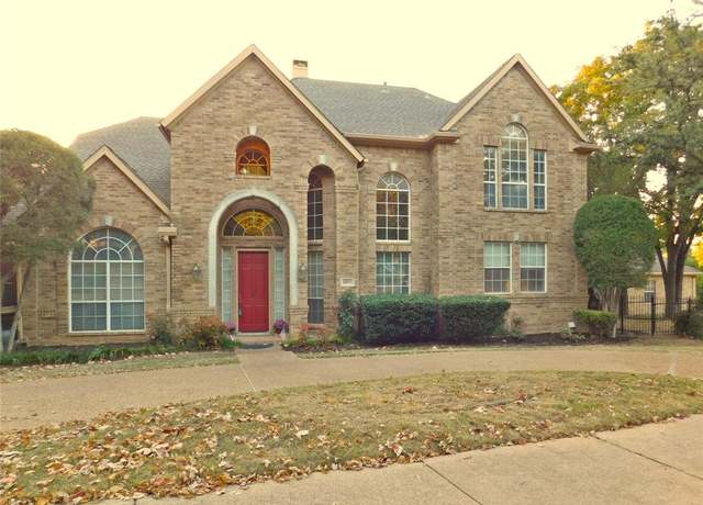 Property at 1505 Oakhollow Dr, Corinth, TX 76210, 4 beds, 3.5 baths