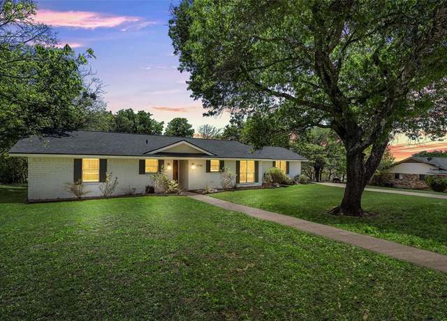 Property at 13756 Harbor Dr, Woodway, TX 76712, 4 beds, 2 baths