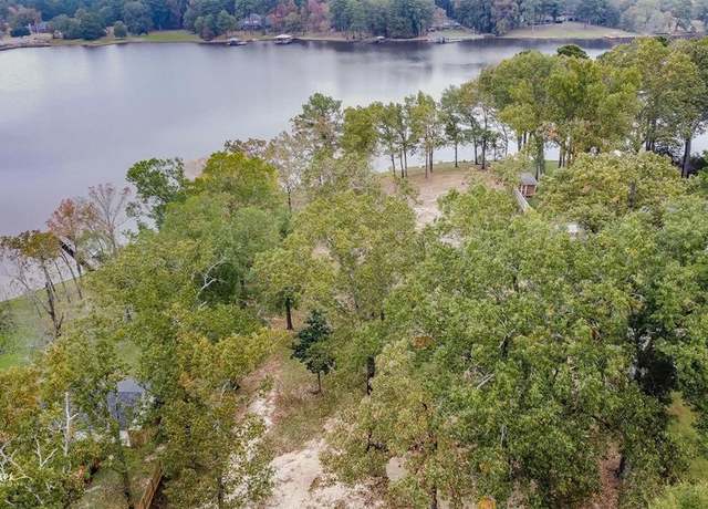 Property at 251 Jessie Jones Dr, Benton, LA 71006, 4 beds, 3 baths