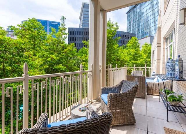 Property at 2555 N Pearl St #201, Dallas, TX 75201, 2 beds, 2.5 baths