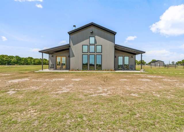 Property at 1400 Lacy Dr, Lipan, TX 76462, 3 beds, 2.5 baths