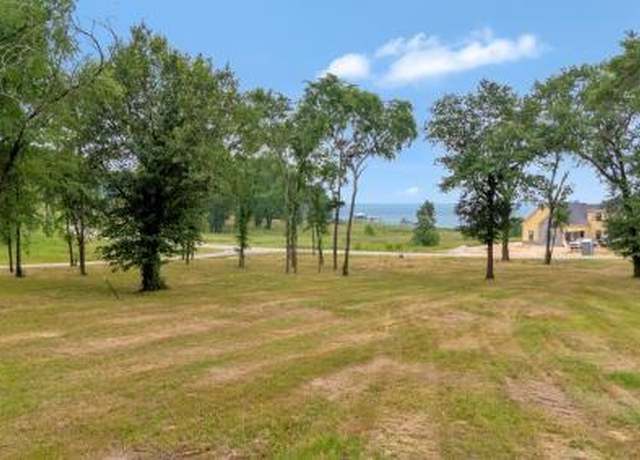 Property at 759 Sunset Ct, Mabank, TX 75143
