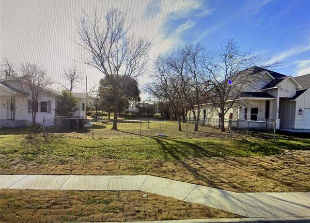 Property at 3408 Avenue E, Fort Worth, TX 76105