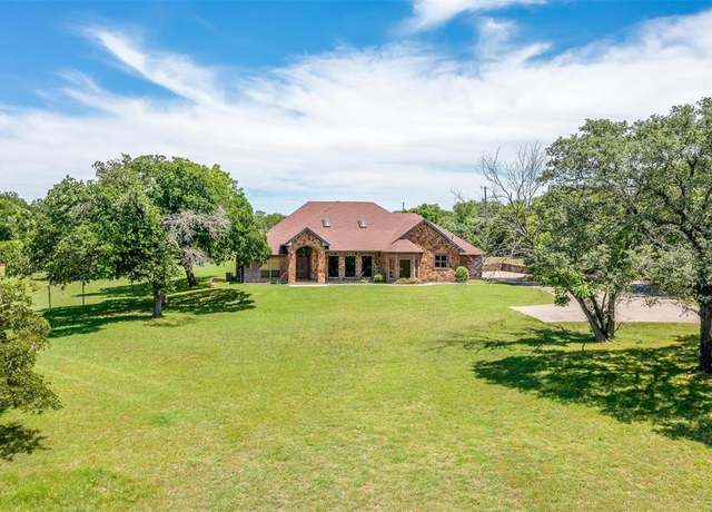 Property at 1701 Lakefront Dr, Aledo, TX 76008, 3 beds, 2 baths