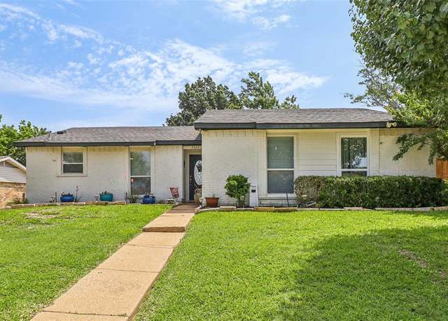 Property at 2622 Briar Hill Dr, Carrollton, TX 75007, 3 beds, 2 baths