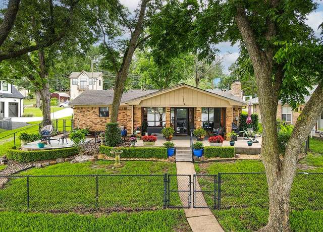 Property at 14227 Melody Ln, Malakoff, TX 75148, 3 beds, 2 baths