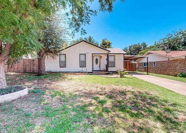 Property at 8549 Michael St, White Settlement, TX 76108, 3 beds, 3 baths
