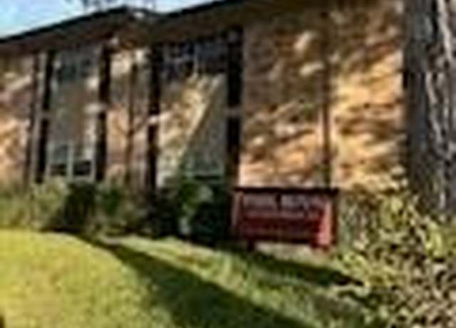 Property at 7929 Royal Ln #206, Dallas, TX 75230, 2 beds, 2 baths