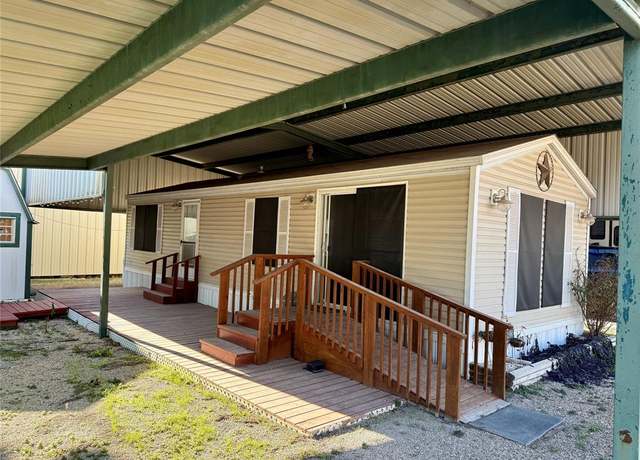 Property at 112 Alfa Dr, Whitney, TX 76692, 1 bed, 1 bath