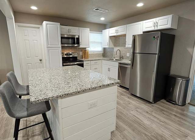 Property at 802 Brown Trl, Bedford, TX 76022, 3 beds, 2 baths